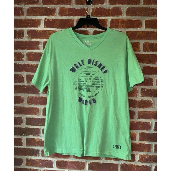 Walt Disney World felt letter t-shirt in green and‎ blue size XL flawed - Picture 1 of 6
